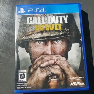 Call of Duty WWII PlayStation 4 PS4 Game Disc Case Complete